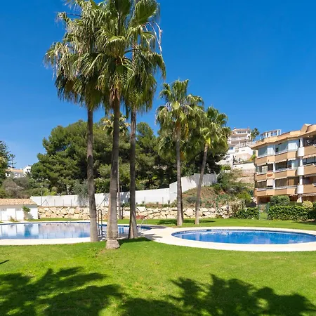 2 Bedrooms With Pool, Terrace And Balcony Apartament
