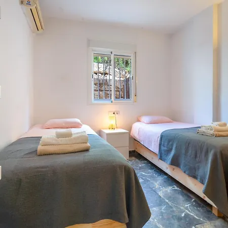 2 Bedrooms With Pool, Terrace And Balcony Apartament