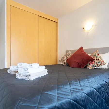 アパート 2 Bedrooms With Pool, Terrace And Balcony