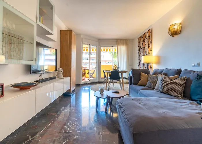 Apartment 2 Bedrooms With Pool, Terrace And Balcony Fuengirola