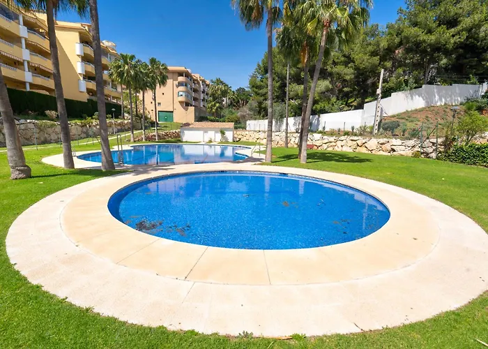 Apartment 2 Bedrooms With Pool, Terrace And Balcony *