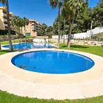 Apartman 2 Bedrooms With Pool, Terrace And Balcony *