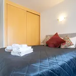 Apartman 2 Bedrooms With Pool, Terrace And Balcony