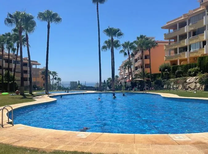 2 Bedrooms With Pool, Terrace And Balcony